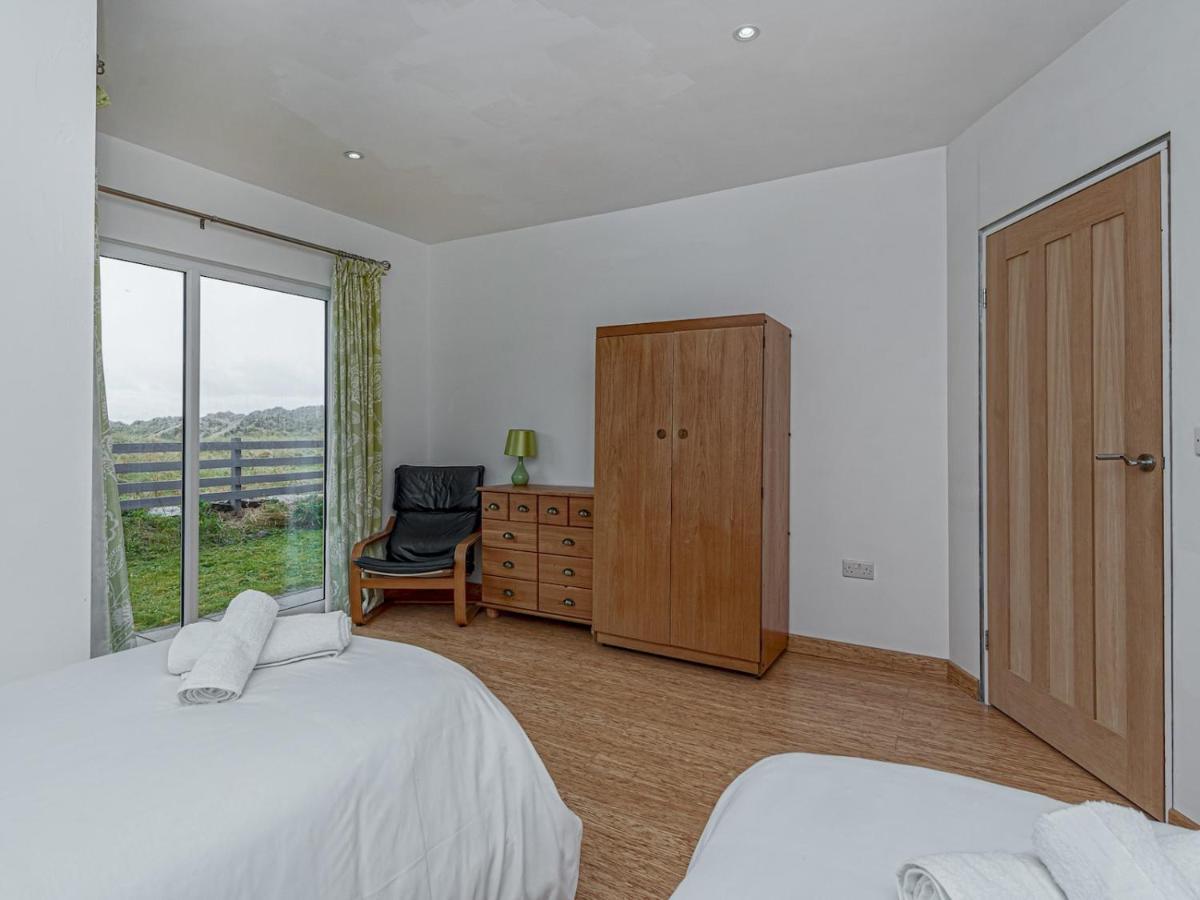 Pass The Keys Celyn Y Mor Stunning Rhosneigr Family Beach House Exterior photo