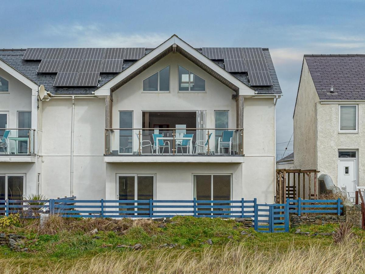 Pass The Keys Celyn Y Mor Stunning Rhosneigr Family Beach House Exterior photo